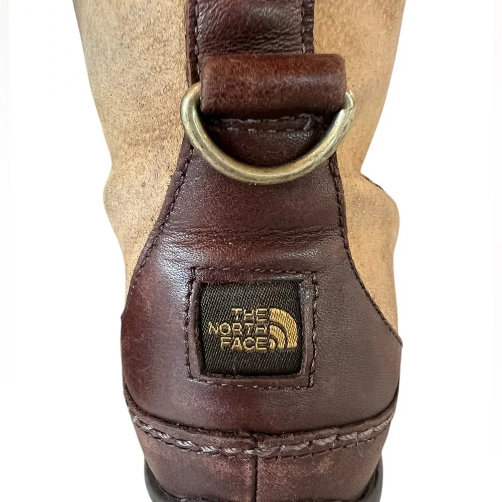 The North Face Tan and Brown Winter Boots with Fur Trim Size 6.5